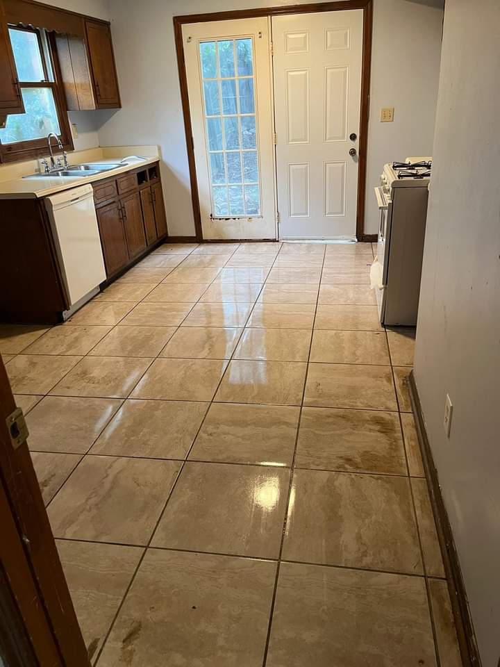 b8a6a5f0-1eea-4bea-94b9-f5b2cc56166f